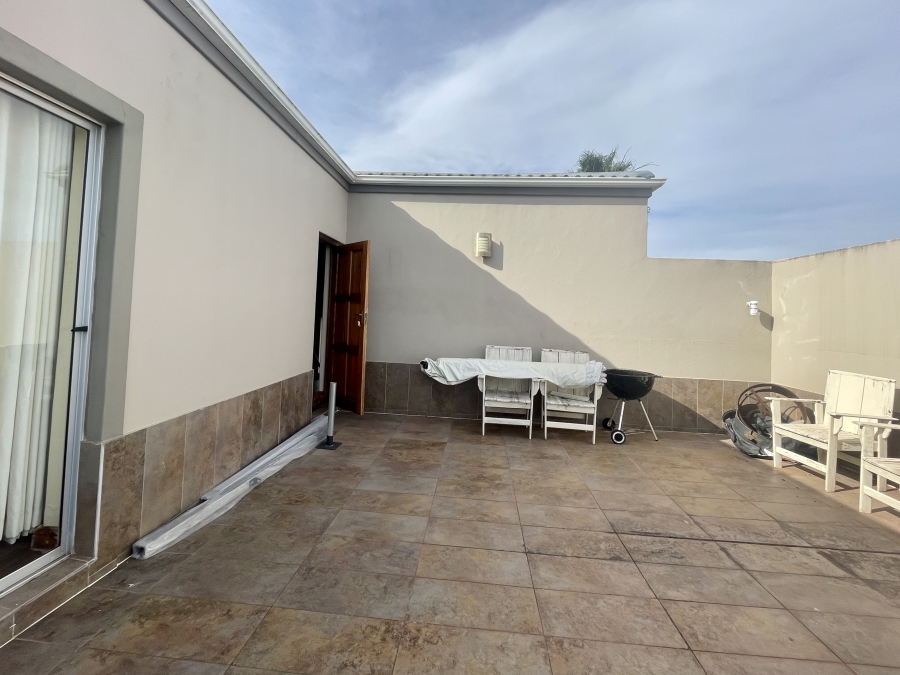 3 Bedroom Property for Sale in Country Club Western Cape
